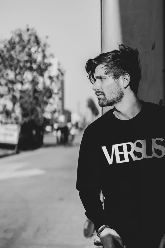 Service Delivery: Freemium Versus Paid Subscriptions Explained