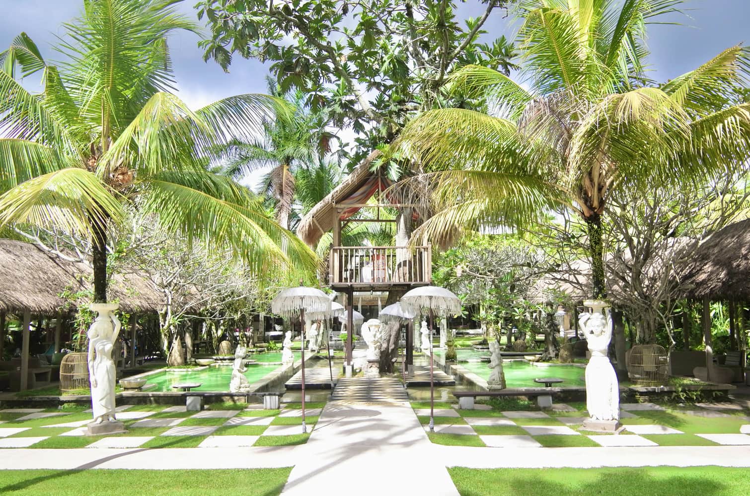 Bali's Eco-Luxury Resorts: Merging Opulence with Sustainability Practices